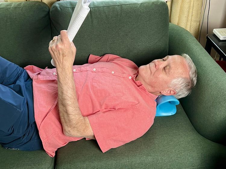NackenRelief – Gegen Nackenschmerzen und Nackenbuckeln